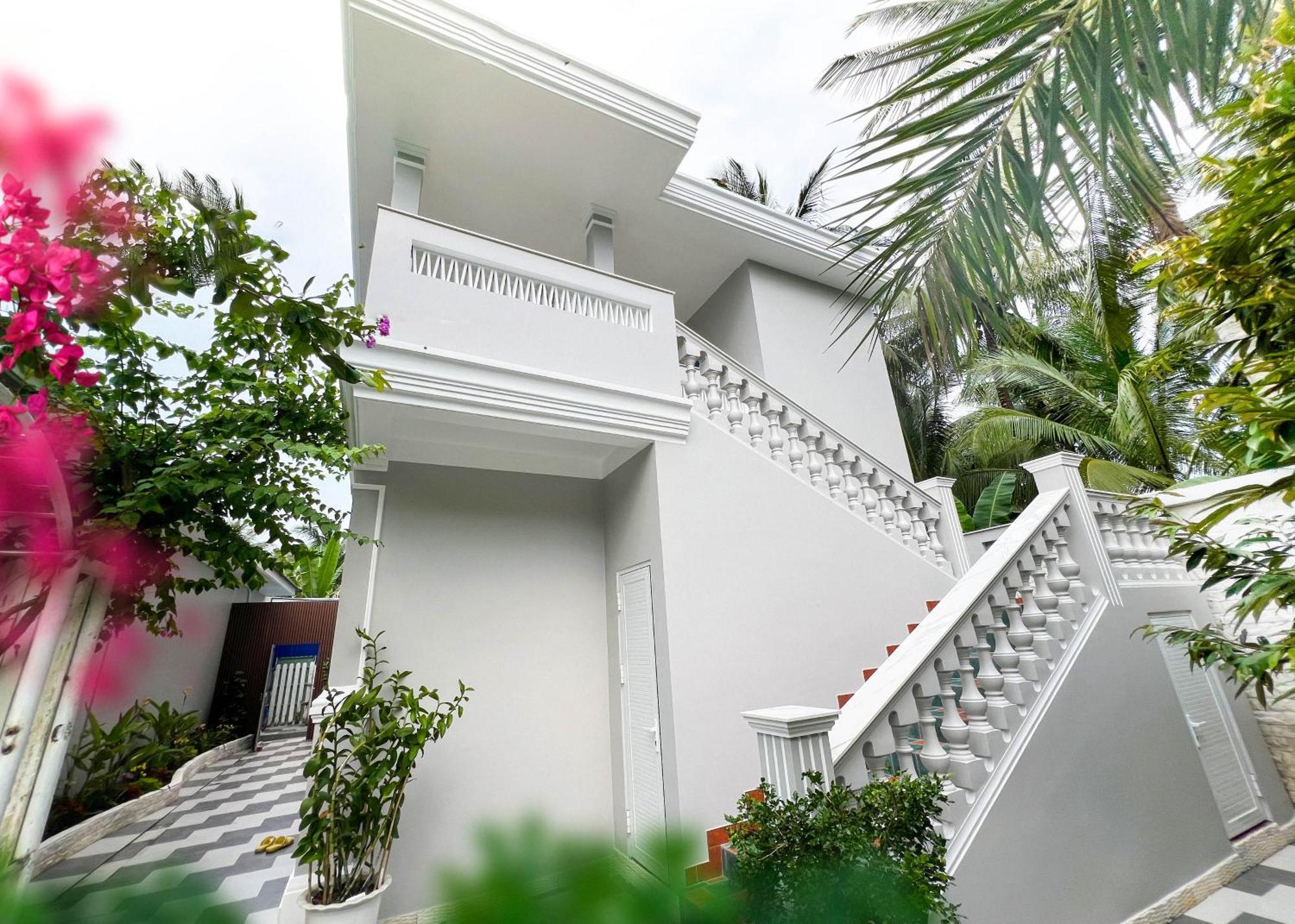 Triple Room Balcony